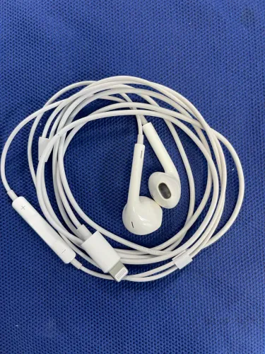 Fone Apple com fio Lightning