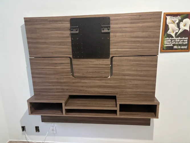 Painel para televisão (rack)