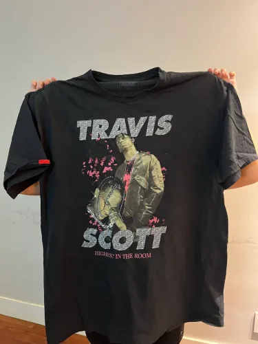 Camiseta Thug Nine Travis Scott