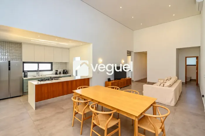 Casa térrea de 256m² com 3 suítes para alugar no Alphaville em Ribeirão Preto/SP