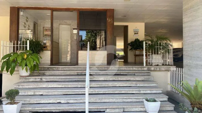 Apartamento com 2 dormitórios à venda, 79 m² por R$ 230.000,00 - Brasilândia - São Gonçalo