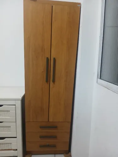 Armário 2 portas
