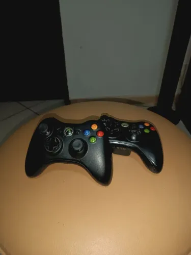 2 Controles Xbox 360 Originais Microsoft com Defeito