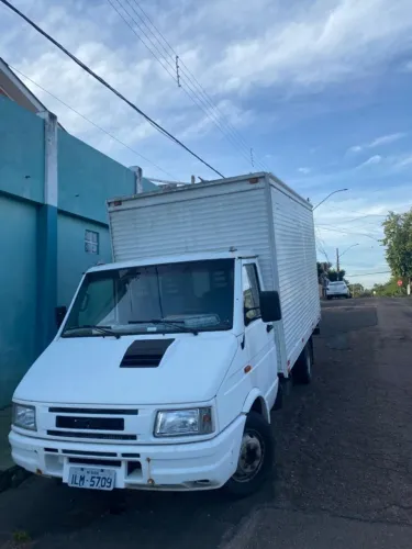 Vendo Iveco Daily 4912 - 2003 - intercooler turbinado