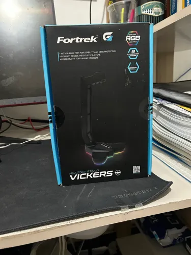 Suporte RGB para Headset 