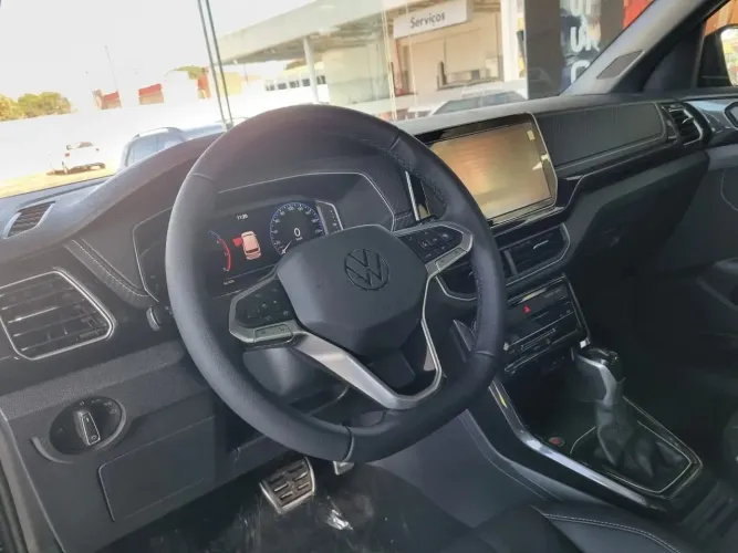 Volkswagen T-Cross Highline 1.4 TSI Flex 16V 5P AUT 2026