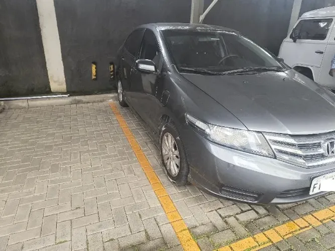 Honda City Sedan LX 1.5 Flex 16V 4P Aut. 2013