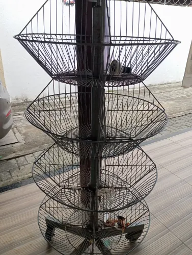Fruteira Giratória