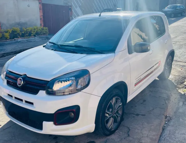 Fiat Uno Sporting 1.3 Flex 8V 5P 2017