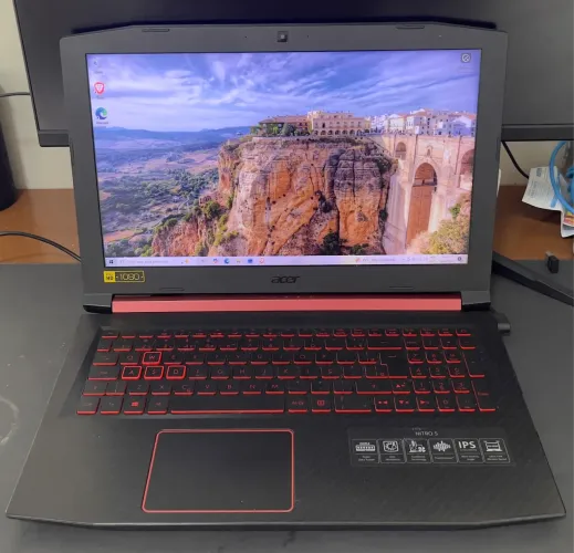Acer Nitro i7