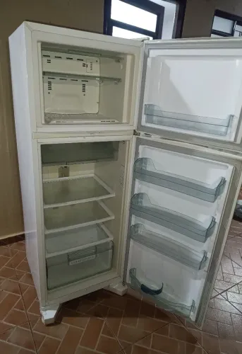 Geladeira Brastemp duplex Frost Free 330 litros!
