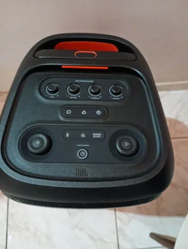 Caixa de som JBL 320 original.
