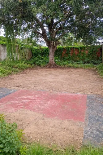 Vende-se um terreno Bairro Redenção