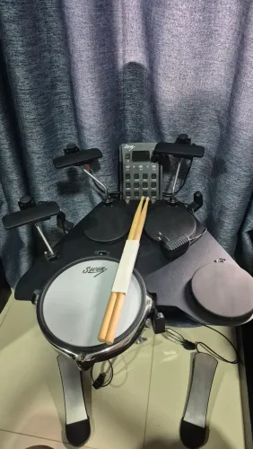 Bateria Eletrônica CPD 1000 Completa - Módulo de Som USB + Suporte + Bolsa + Caixa