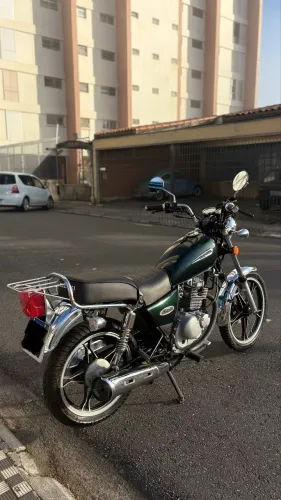 Suzuki Intruder 125