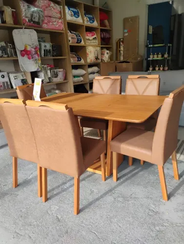 Mesa de jantar 6 cadeiras de couro