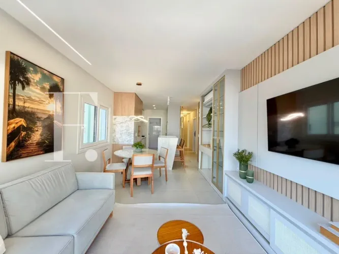 Apartamento 3 dormitórios no bairro Zona Nova
