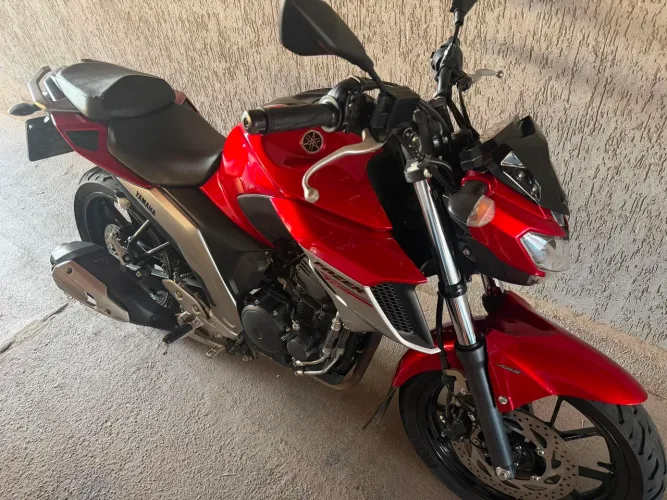 Fazer 250, nova.