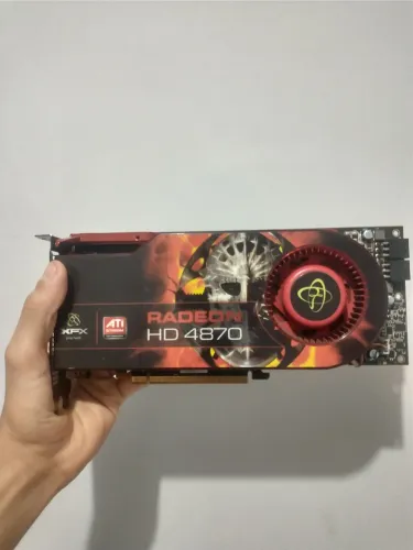 Placa de vídeo  Radeon Hd4870 *não funciona* 
