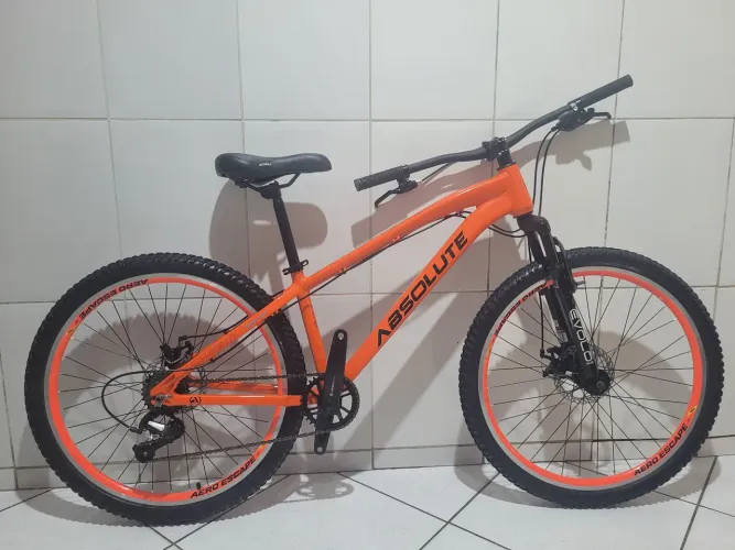 Bicicleta Absolute Brutus Pro Aro 26 Quadro Alumínio (NOVA)