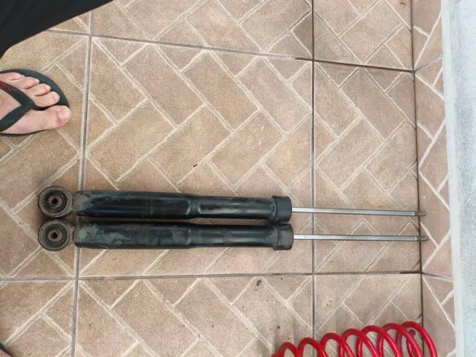 Molas esportivas e amortecedores fixo