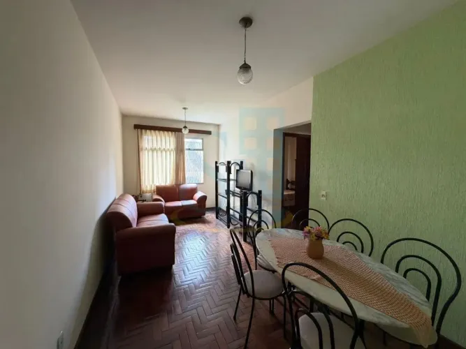 Apartamento à venda em Lourdes, BH-MG: 2 quartos, 1 sala, 2 banheiros, 60m² de área. Venha
