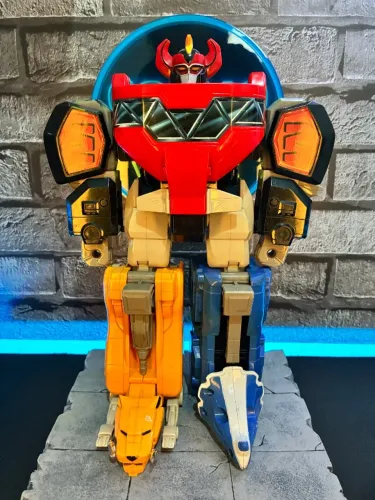 Power Rangers - Megazord Bandai