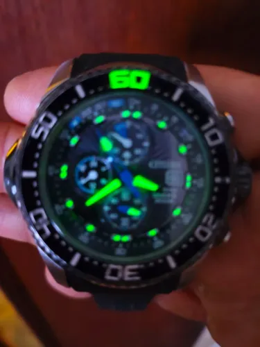 Aqualand Eco-Drive Cronógrafo Diver's 200m Analógico Masculino TZ30348J - BJ2110-01E<br>