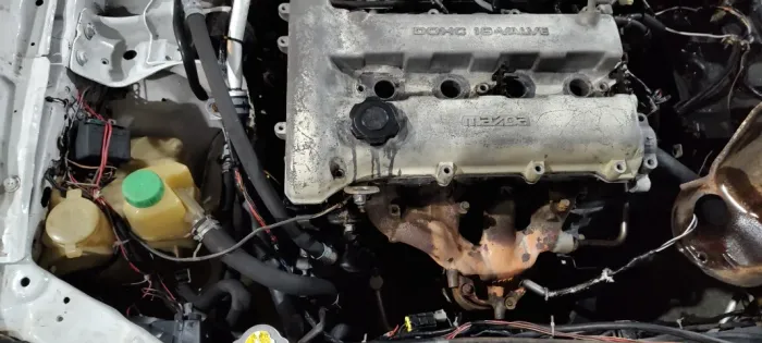 Mazda MX3 1995 - Venda de Peças de Motor Usadas