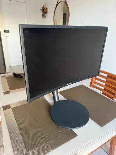 MONITOR 23.5" SAMSUNG GAMER LC24FG70FQLXZD - 144 Hz