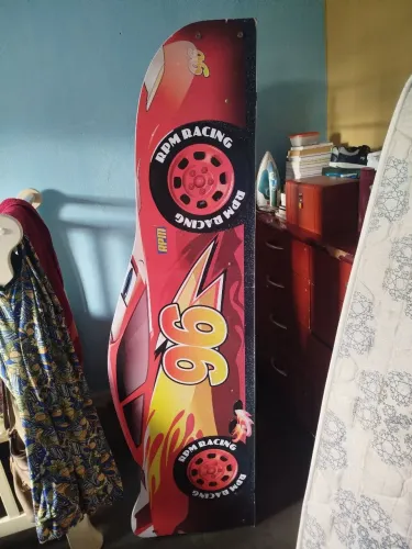 Vendo cama carro pra criança 