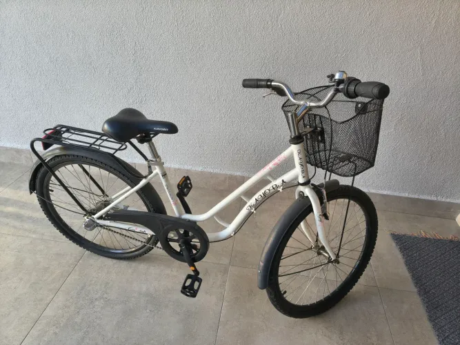 Bicicleta Kayoba City Swan Aro 24