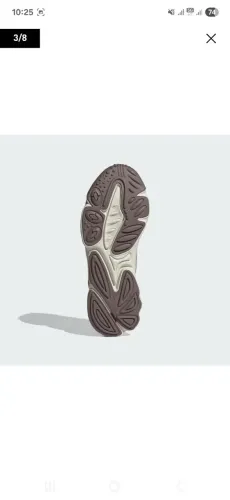 Tênis adidas ozweego