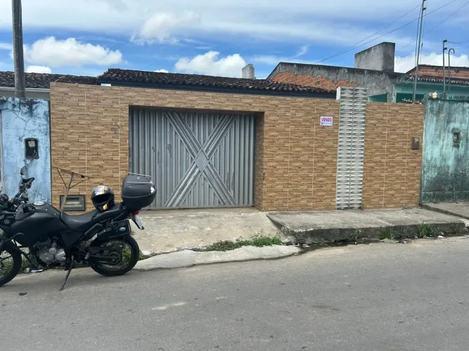 Casa nova pra vender em penedo