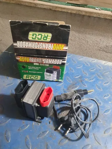 Autotransformador Bivolt 127V/220V RCG