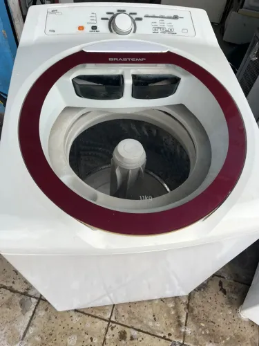 Maquina de lavar roupa