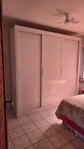 Guarda-Roupa Casal Grande 3 Portas de Correr Branco - Ótimo Estado!