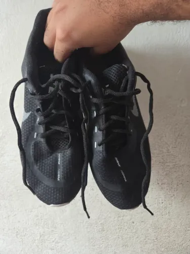 Tênis Nike (Perfeito para academia)