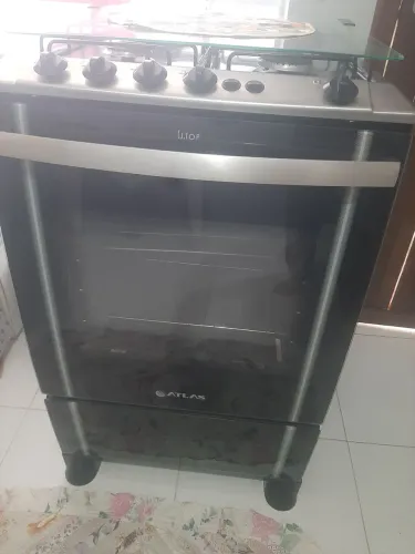 Vendo fogão de 4 bocas 
