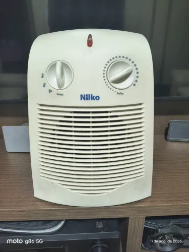 Aquecedor de ar Nilko 127 v