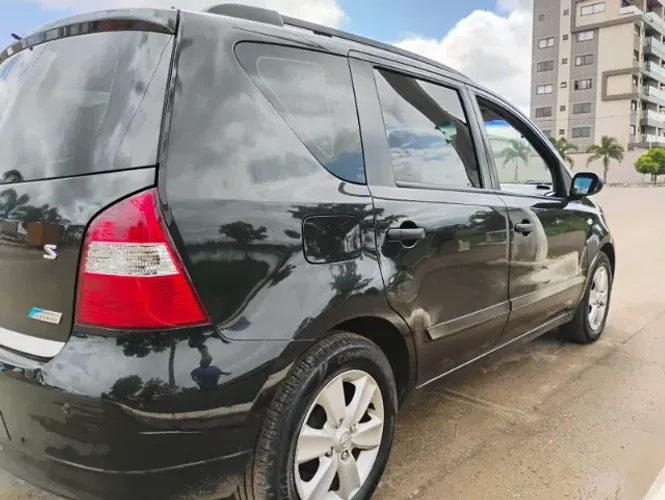 Nissan Livina S 1.6 16V Flex Fuel Mec. 2012