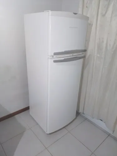 Geladeira frost free 350 litros