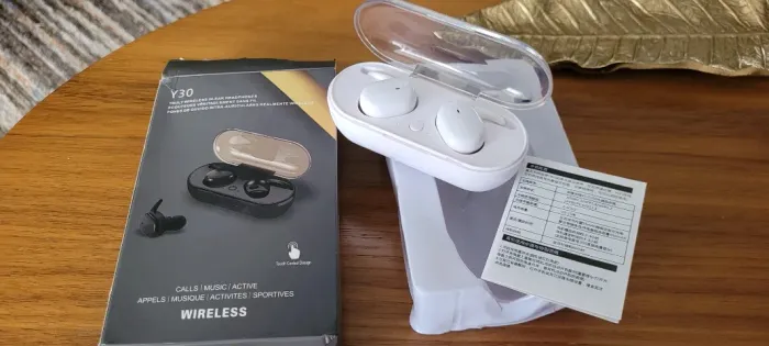 Fone de ouvido aprova dagua sem fio