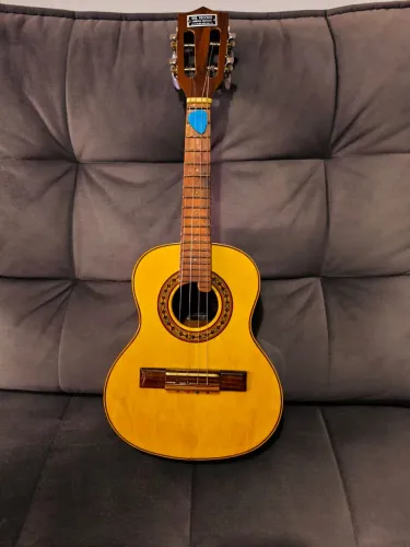 Cavaquinho Del Vecchio Ref. 4.000 - Excelente Estado