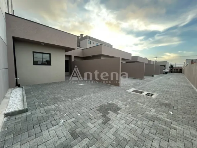 CASAS EM CONDOMÍNIO FECHADO À VENDA NO BAIRRO PARQUE DA FONTE