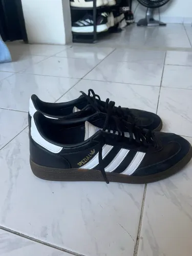 Tênis adidas spezial 41