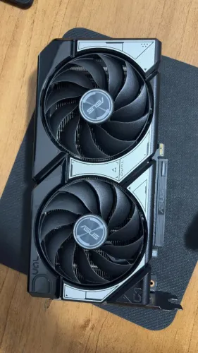 Placa de vídeo Asus RTX 5060 TI OC 16GB na garantia até 2029 5 meses de uso