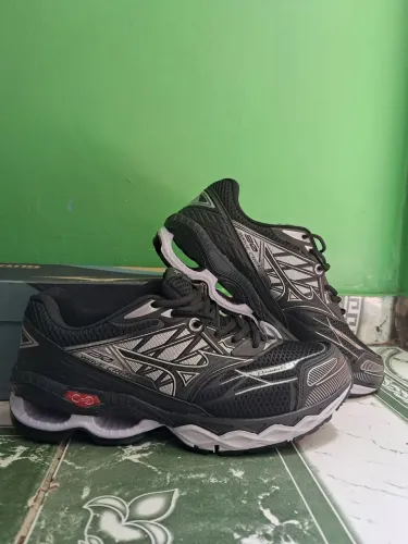 Tênis Mizuno