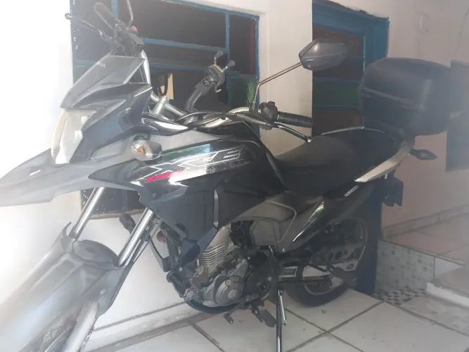 Moto top