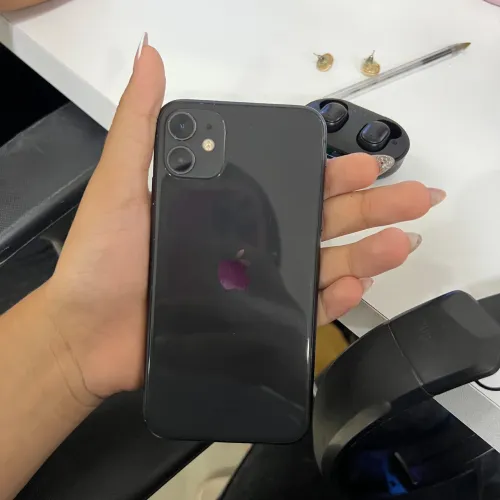 IPhone 11 preto